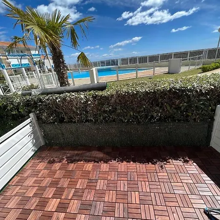 T3 Front De Avec Piscine Appartement